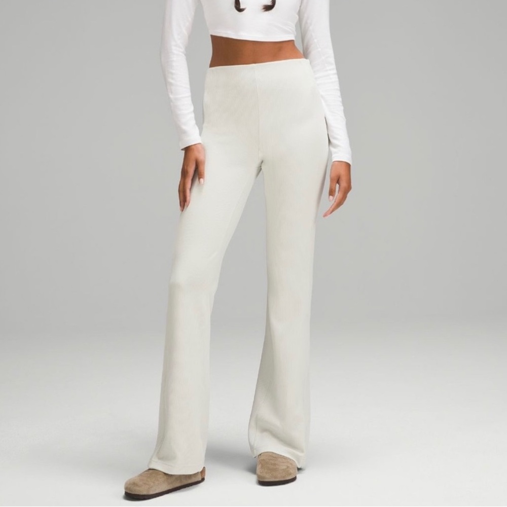 Lululemon Brushed Softstreme Rib Zip Flare Bone